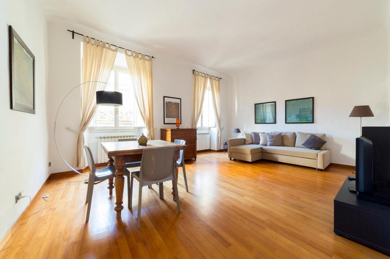 Appartamento Borgo Pinti Frescos 6 Sleeps Firenze